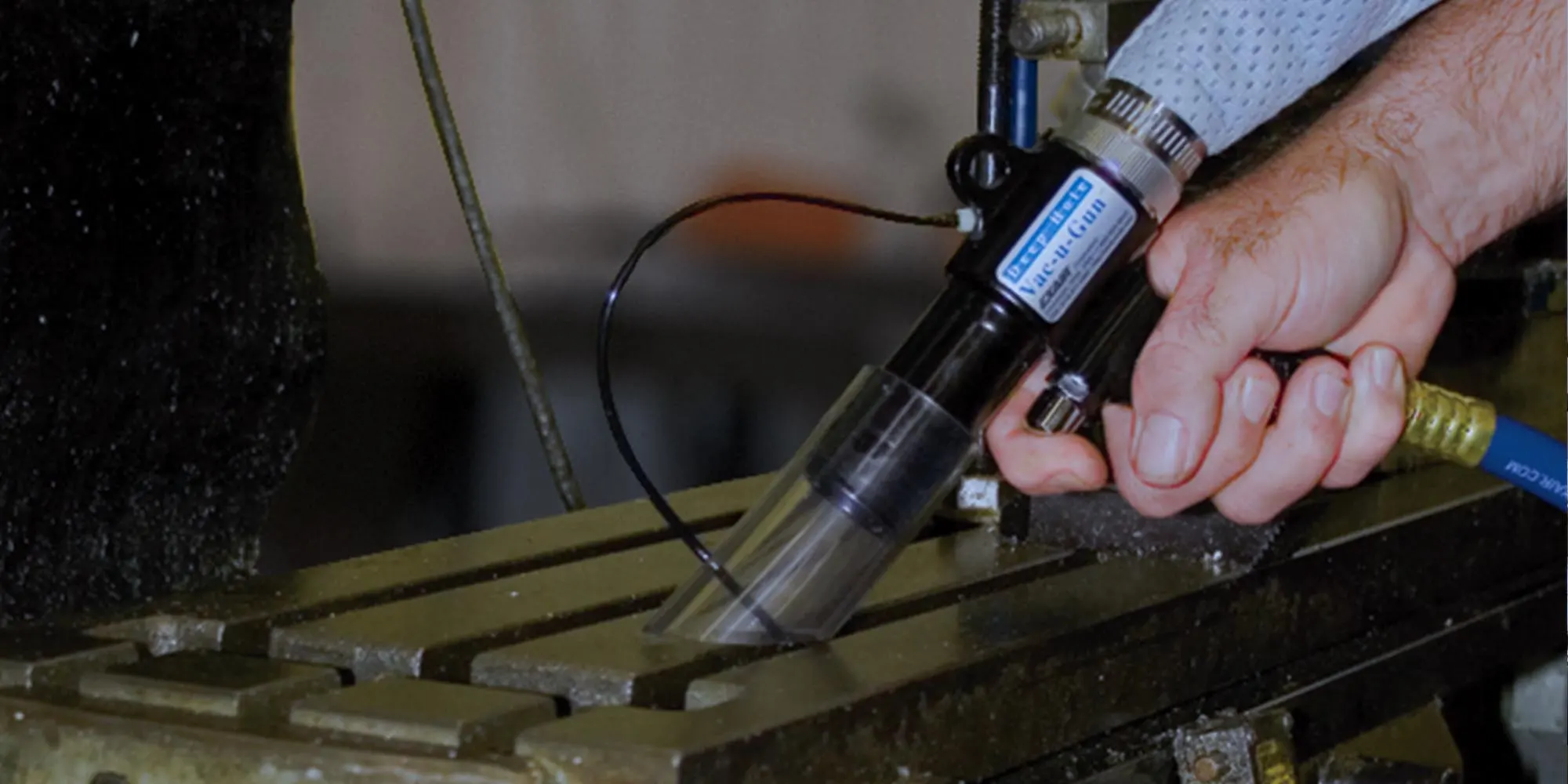 Deep Hole Vac-u-Gun